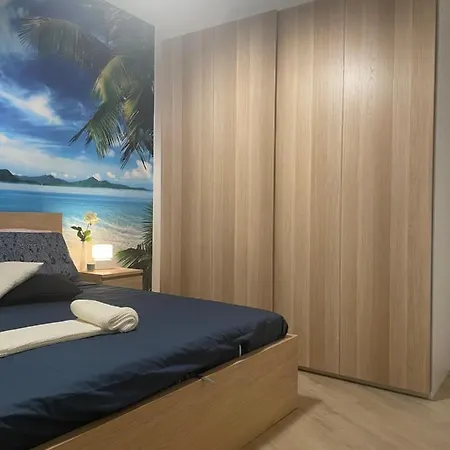 Hébergement de vacances Infuria Di Onde Con Posto Auto Giardini-Naxos