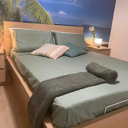 Hébergement de vacances Infuria Di Onde Con Posto Auto