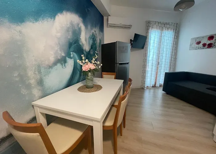 Infuria Di Onde Con Posto Auto